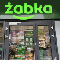 Sprzedam lokal z Żabką w Krakowie