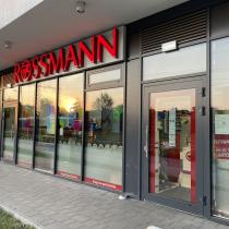 Lokal z Rossmannem w Krakowie