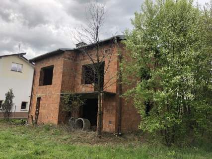 Działka 10 arów, dom w stanie surowym otwartym, Libusza