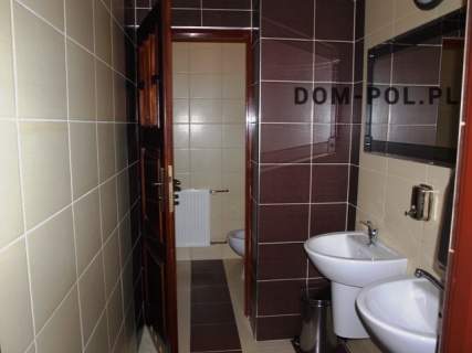 Obiekt na sprzedaż, 743,2 m2, Adamów