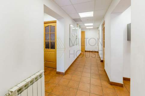 Rozległa działka o powierzchni 15 627m2