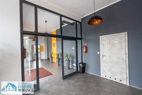 Klimatyzacja,parking,światłowód, 24h/dobę - 36m2