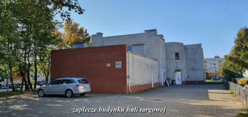 lokal użytkowy pow. 20,4 m2 w hali targowej