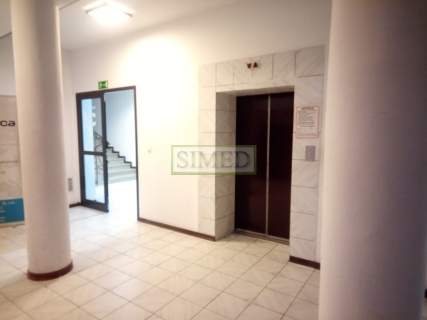 Sudio 5 m recepcja ,parking , ochrona , dostęp 24h