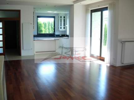 Dom na sprzedaż, 300 m2, Konstancin-Jeziorna