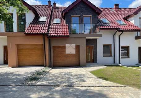 Kameralna inwestycja domów w zabudowie szeregowej