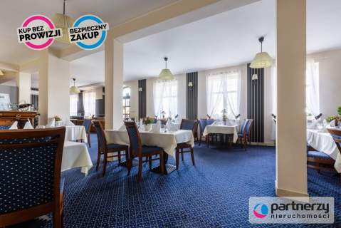 Hotel nad morzem w świetnej lokalizacji