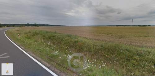 DZIAŁKA INWESTYCYJNA PRZY DRODZE WOJ. 