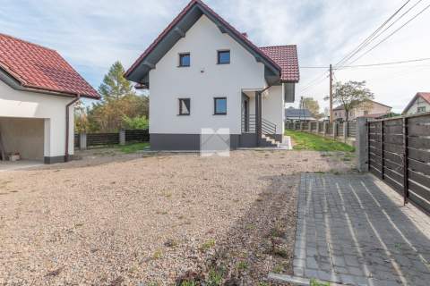 Dom na sprzedaż o pow. 218 m2