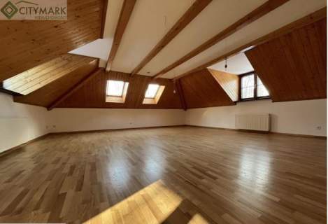Dom na sprzedaż, 310 m2, Łomianki