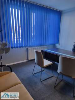 Lokal biurowy 17,4 m2 z parkingiem NISKA CENA