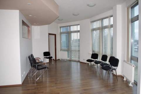 Biuro na sprzedaż, 140 m2, Warszawa
