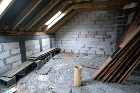 140/550 m2 DOM 5 pokoi Solec Kujawski - 400000 zł