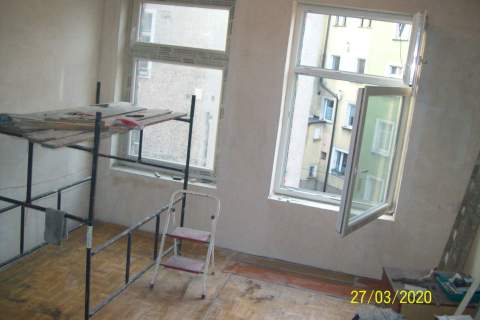 Mieszkanie 33m kw BOGUSZOW -GORCE centrum