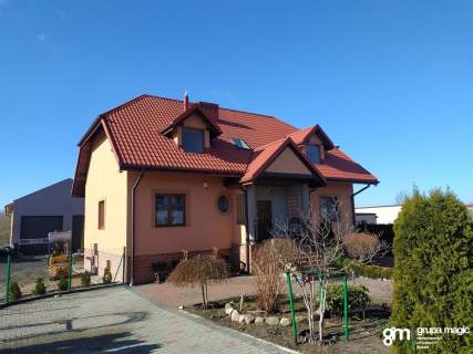 Dom na sprzedaż, 330 m2, Grębocin