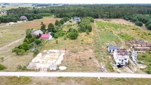 Stronno, działka 1221m2 z WZ przy lesie
