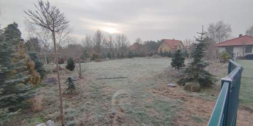 ATRAKCYJNA DZIAŁKA Z WIDOKIEM NA JEZIORO