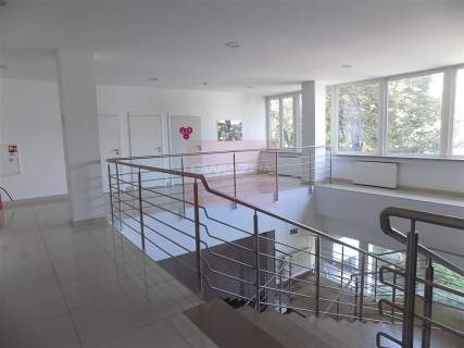 Nieruchomość komercyjna do wynajęcia, 265 m2, Warszawa