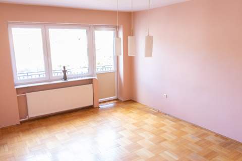Dom w centrum Piaseczna/lokal usługowy. Bezpośrednio