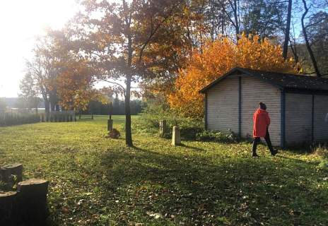 Kuczek, Działka z domkiem 3011 m2 wśród zieleni