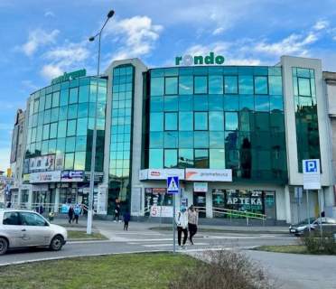 Lokal z potencjałem do wynajęcia w Centrum Kielc.