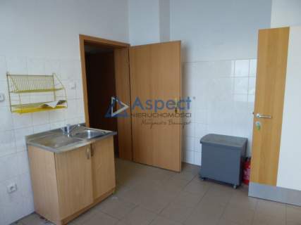 Lokal w ruchliwym miejscu, 174 m2, Pomorzany