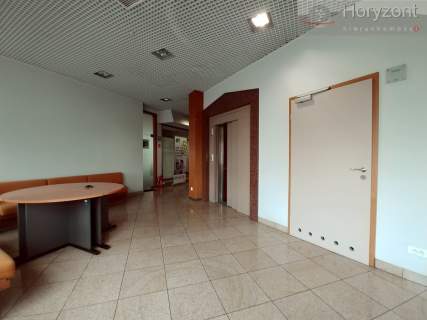 Lokal 60/110m2, serce miasta 50zł/1m2 vat