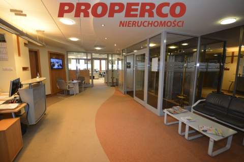 Lokal biurowy 587m2, centrum, bezpłatny parking