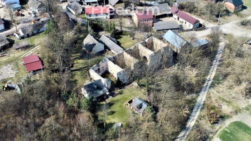 Zabytkowy spichlerz