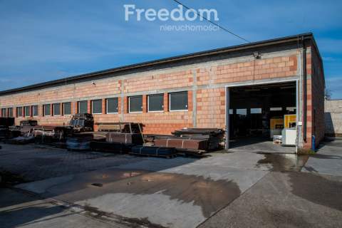 Obiekt magazynowo-produkcyjno-biurowy-2521m2-Radom