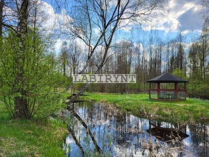 Kraina relaksu - dom w otoczeniu stawów, 12400m2