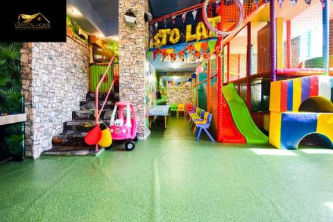 Lokal 90m2