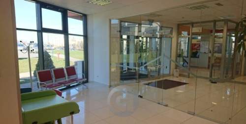Do wynajęcia 75 m2 - w centrum lekarskim - Górczyn