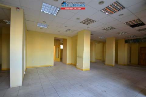 Lokal usługowo-handlowy o pow. 232,10 m2