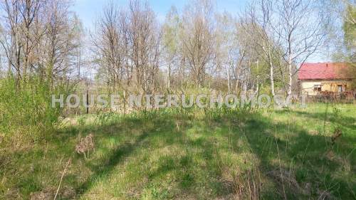 DZIAŁKA INWESTYCYJNA POD 12 LOKALI CENTRUM