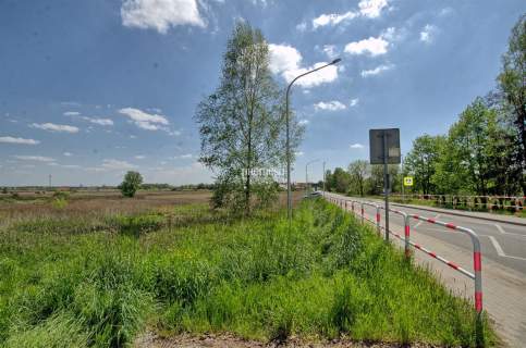 Budowlana/wydame wz/przy drodze/uzbrojenie