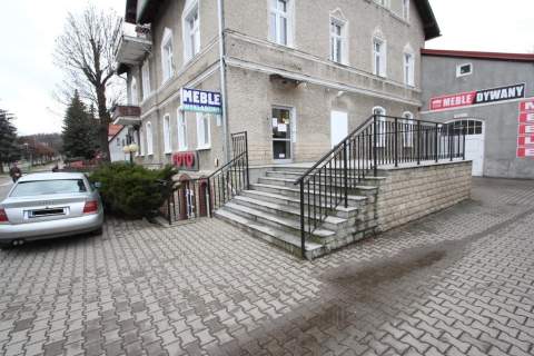 Duży lokal z potencjałem w centrum Kudowy