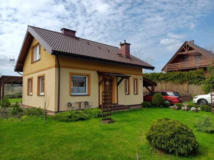 Na sprzedaż dom z 2015 r. w Giętkach, gmina Biała Piska.