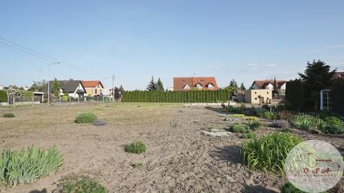Os. Kwiatowe ul. Szarotkowa 1426 m2