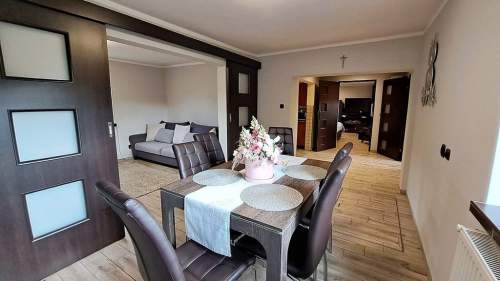 Gospodarstwo, działka 9300m2, Dom 91 m2 budynki
