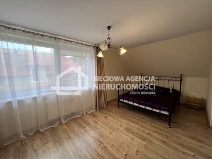 Atrakcyjny dom na Dąbrowie blisko lasu 