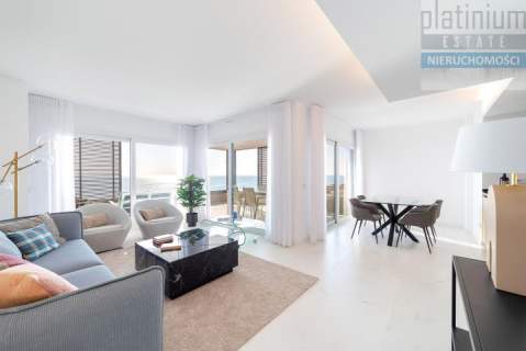Apartament z basenem w pierwszej lini brzegowej