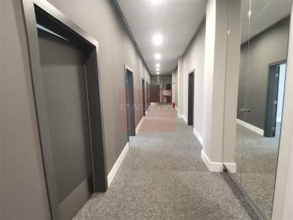 Nieruchomość komercyjna do wynajęcia, 309 m2, Warszawa