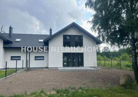 Okazja ,ostatni Bliżniak 140m2,działka 750m2.Garaż