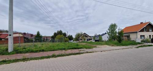 Piękna działka pod zabudowę jednorodzinną 800m2