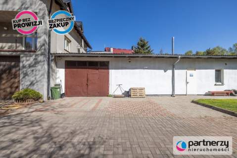 Gdynia Wiczlino Duży dom 2 magazyny otulina lasu