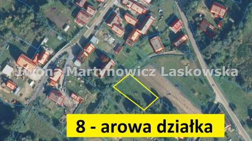 8 arowa działka w Tarchalicach