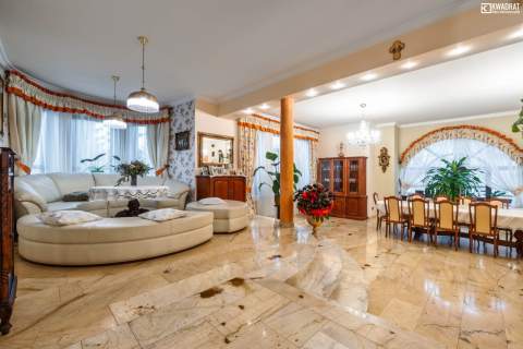 Luksusowy Dom o pow. 500 m2 /Wólka Abramowicka