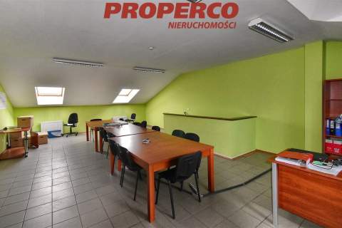Lokal - budynek 581,44m2, Chęciny