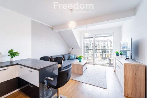 Piękny apartament z widokiem na morze w Podczelu